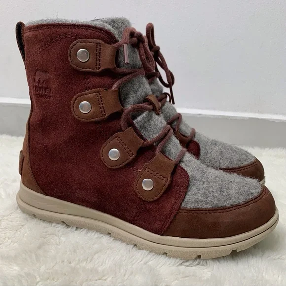 Sorel Women's Red Grey Explorer Joan Redwood Felt Waterproof Winter Boot Size 7 - Picture 3 of 13